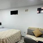 Pe Do Castelo Casinhas *