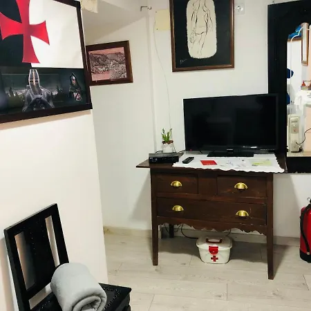 Vakantiehuis Pe Do Castelo Casinha - Pet Friendly & Garage Tomar