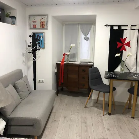 Pe Do Castelo Casinha - Pet Friendly & Garage Tomar