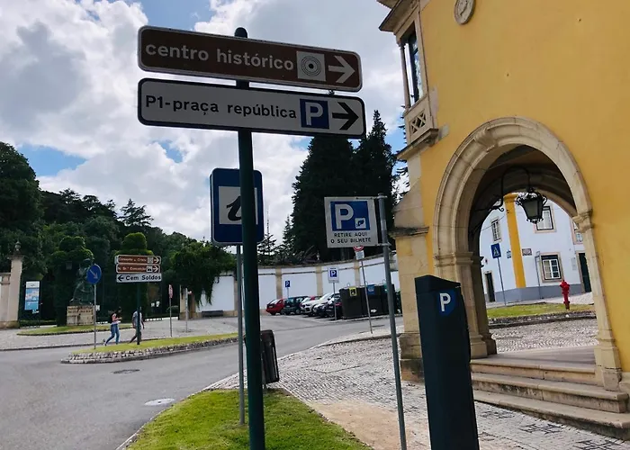 בית נופש Pe Do Castelo Casinhas טומאר